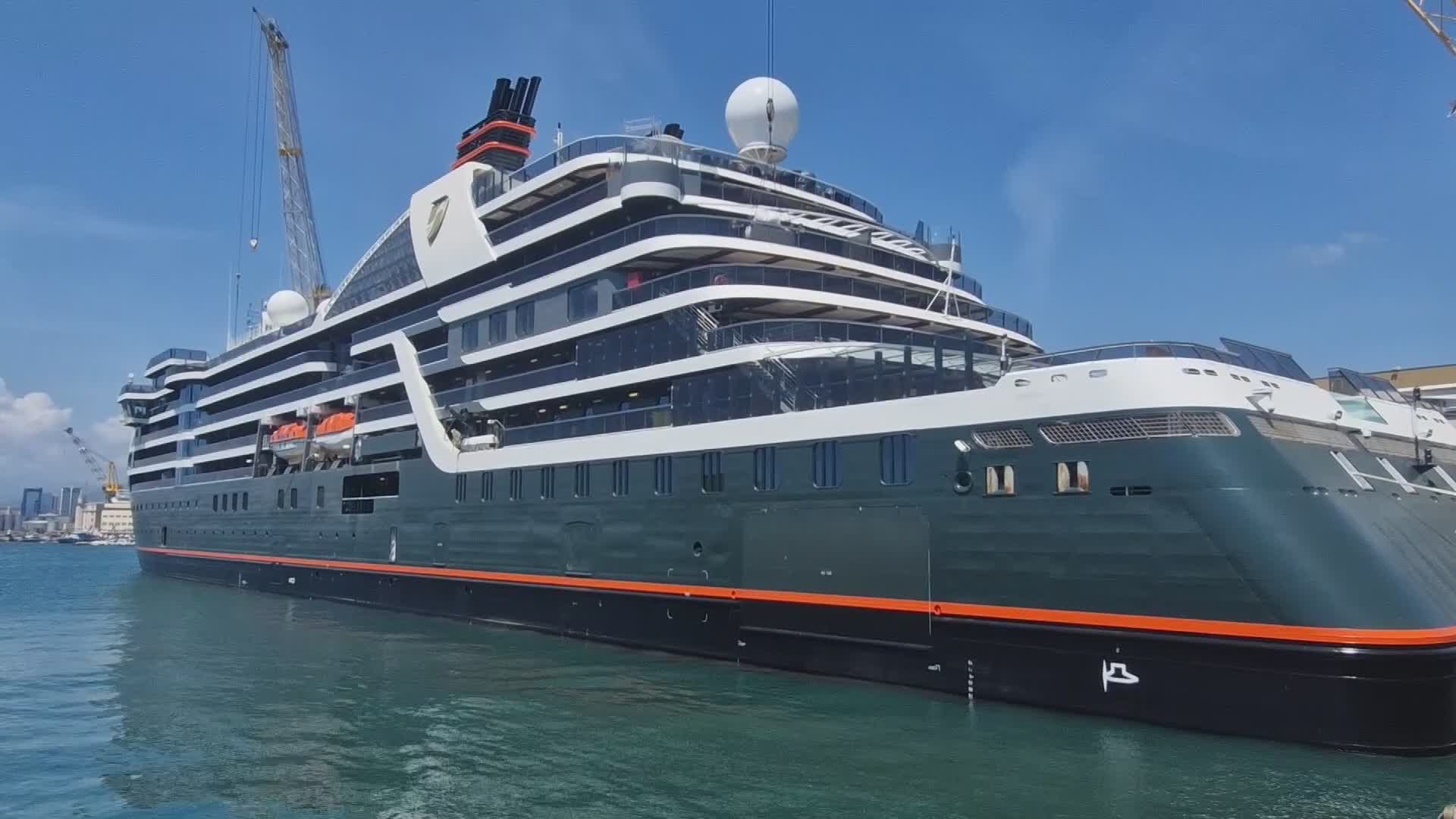 Genova, il varo della 'Seabourn Pursuit': la nave per crociere di lusso consegnata da T. Mariotti