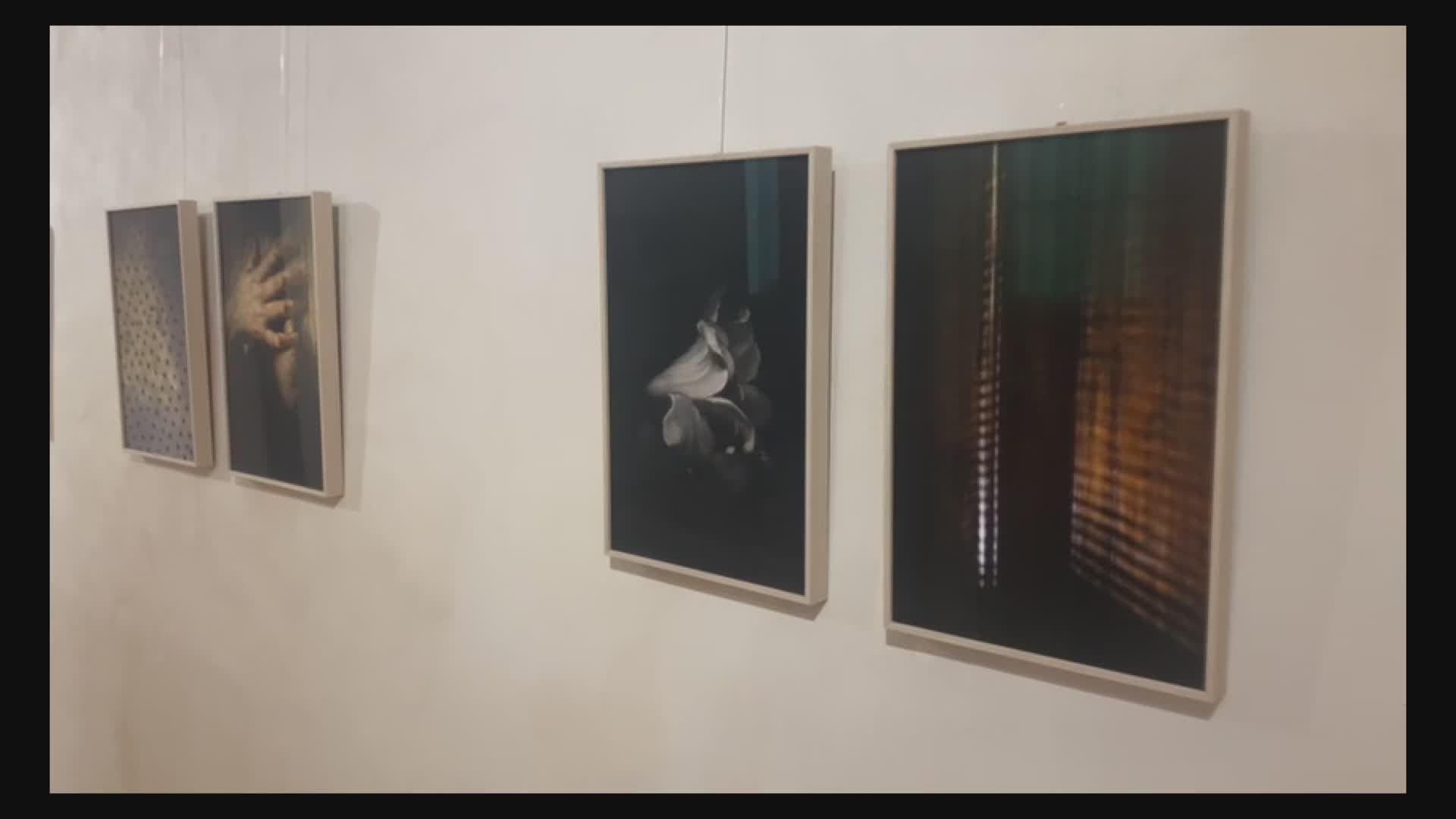 Genova, inaugurazione della mostra "A Mia Madre" di Yvonne De Rosa