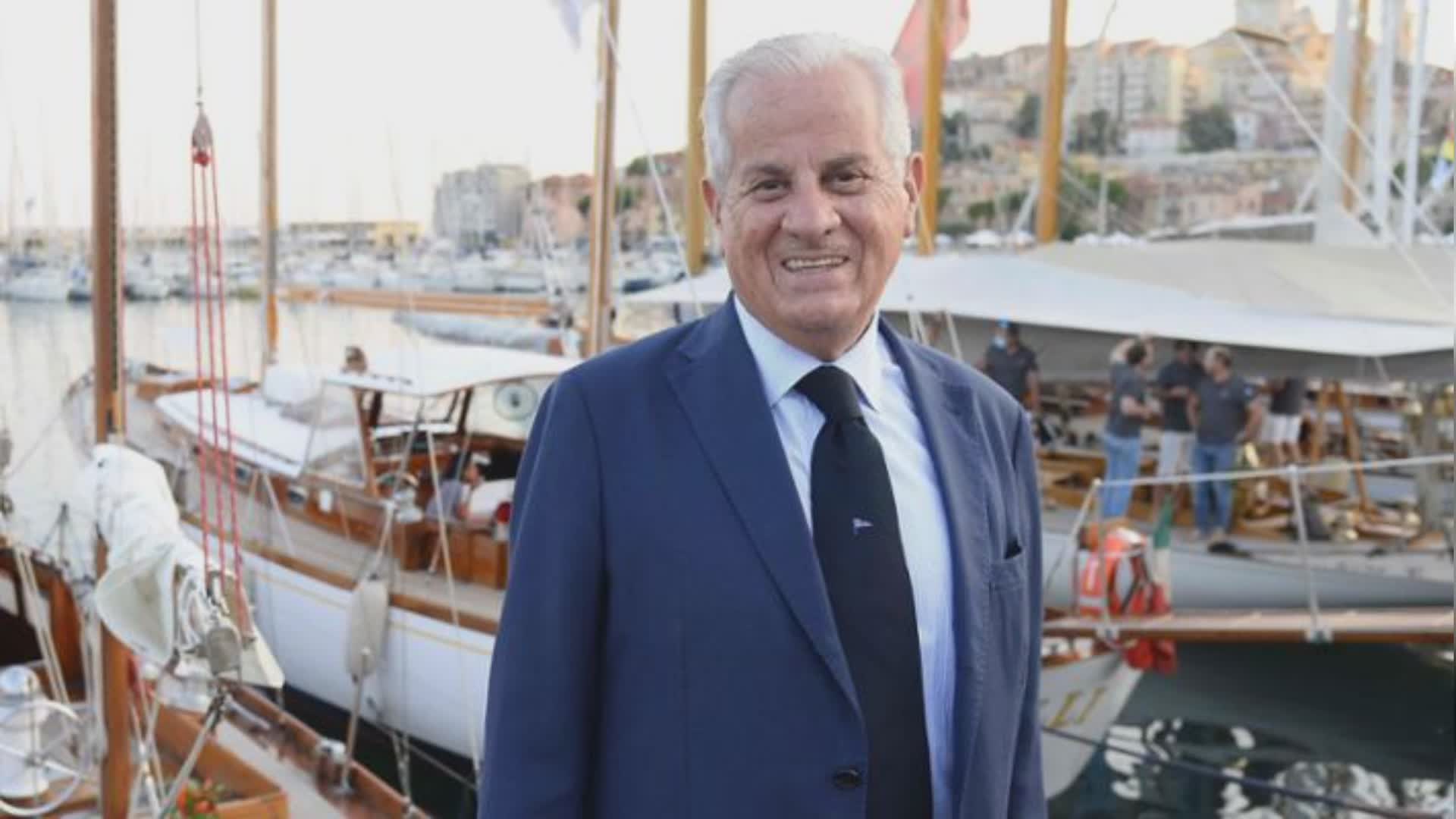 Imperia, il sindaco Scajola inaugura l'edizione delle Vele d'Epoca 2023: "Prendiamoci cura delle cose passate affrontando con entusiasmo nuove sfide"