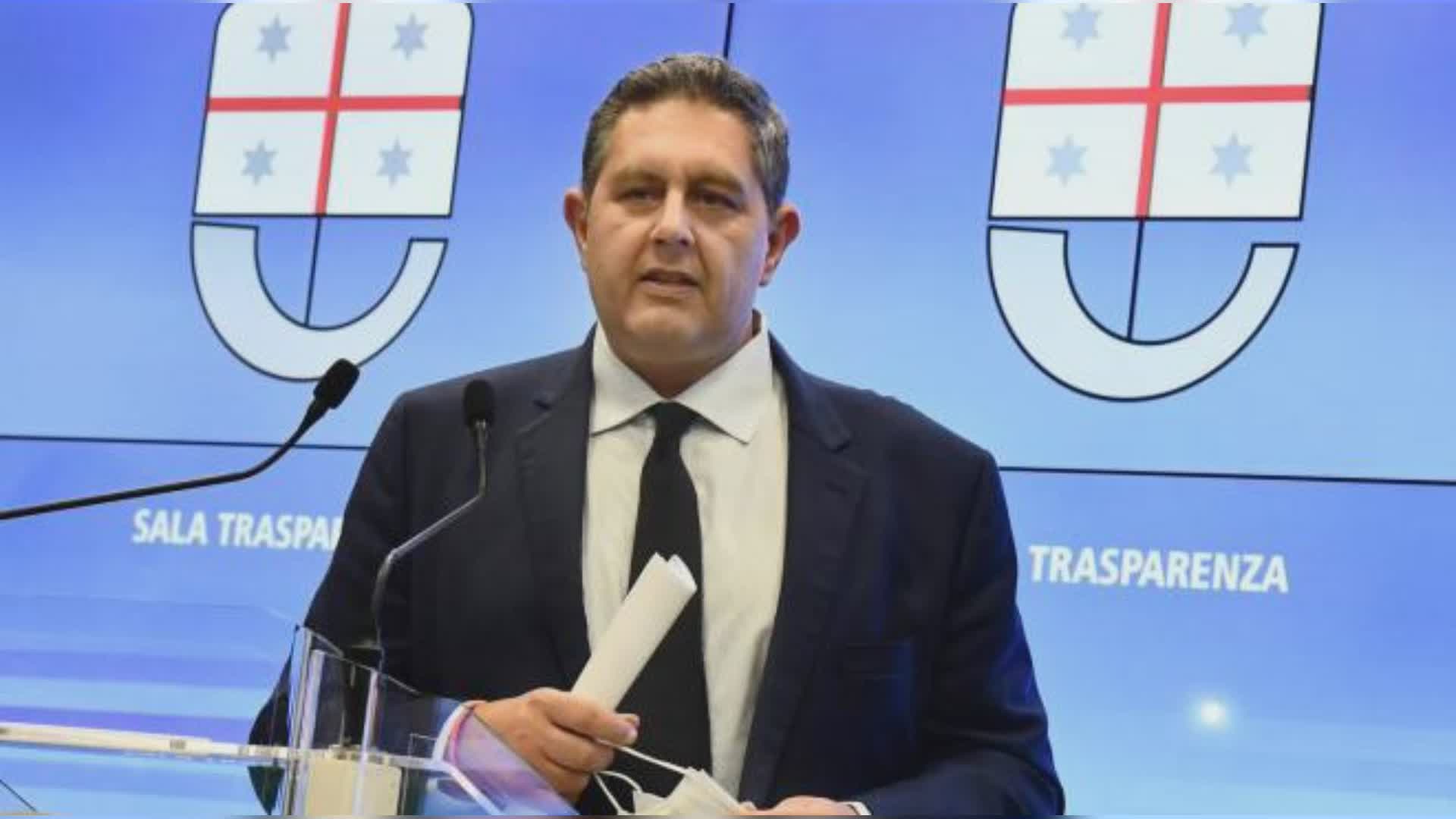 Accordo Governo-Regioni, 3 miliardi in più per la sanità e 500 per il trasporto pubblico. Toti: "Esempio di grande collaborazione"