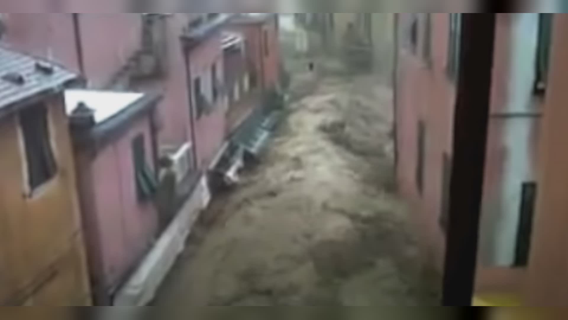 Maltempo: a 12 anni dall'alluvione costata 13 morti torna la paura alle Cinque Terre e in Val di Vara