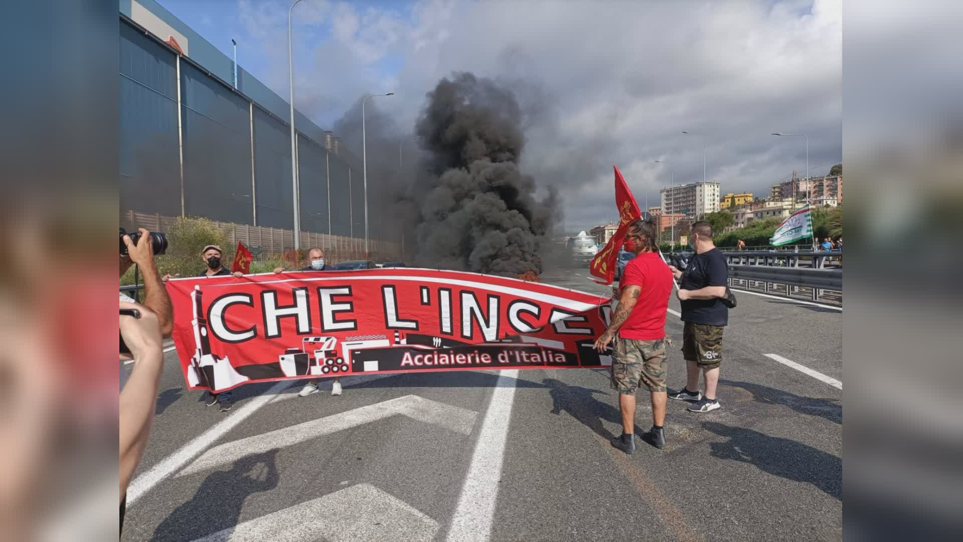 Ex Ilva, sindacati chiamano assemblea e mobilitazione: "Lottare prima che sia tardi"