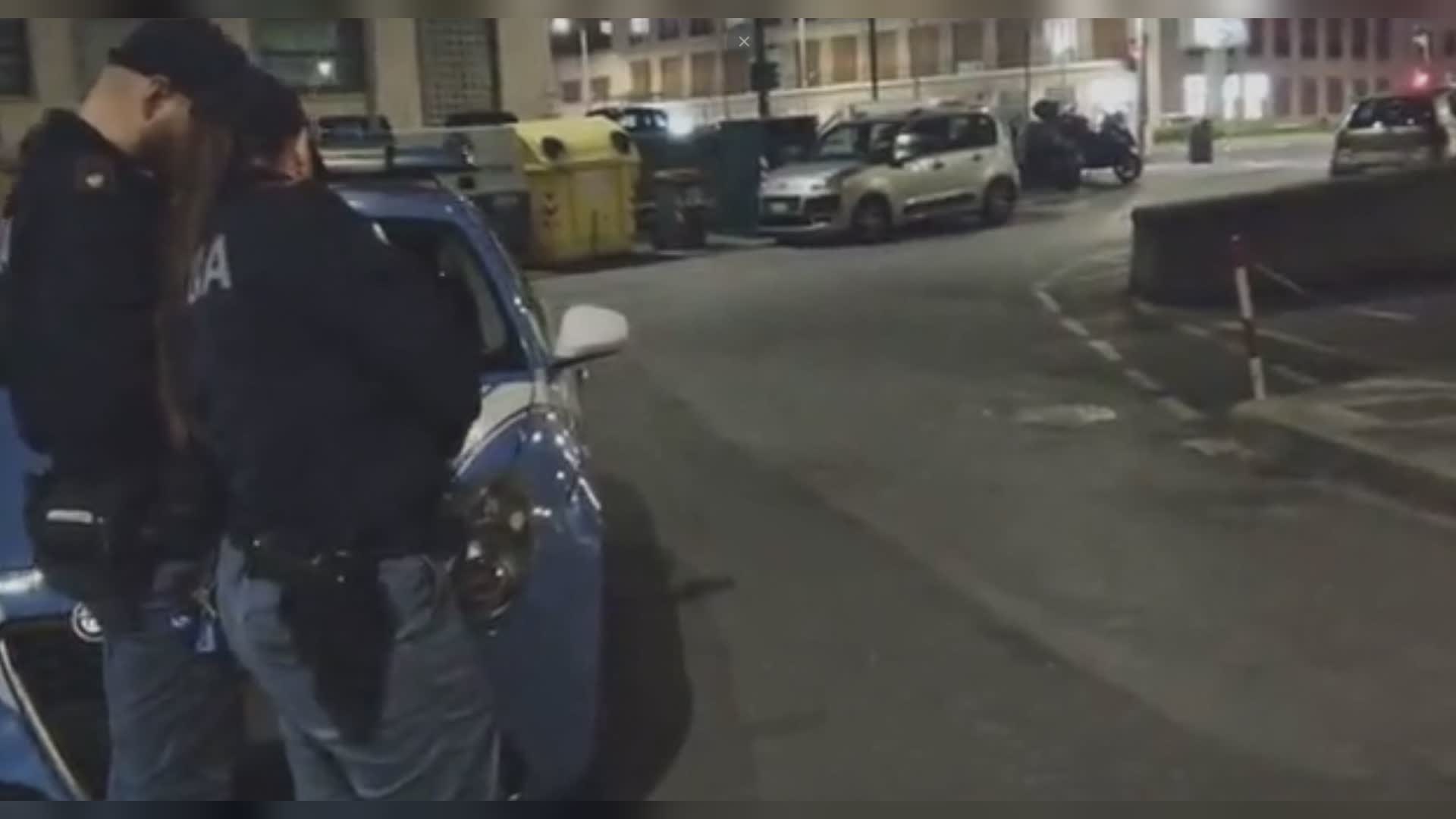 Genova, omicidio in via dei Pescatori: il minore confessa, ma poi non conferma la versione a pm