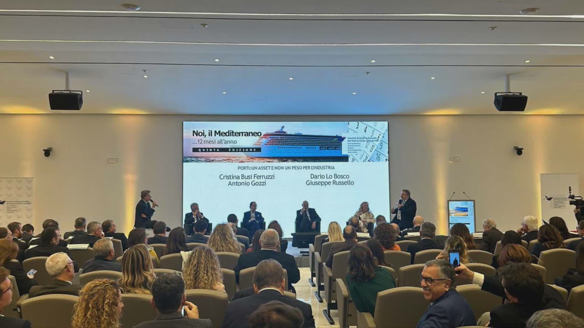 Gozzi: "L'industria dell'acciaio ha bisogno di un porto dedicato, meglio se nel nord-est italiano"