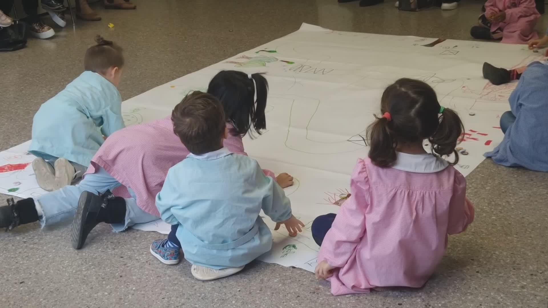 Genova, antichi mestieri e giochi del passato: i racconti dei nonni per i bimbi degli asili