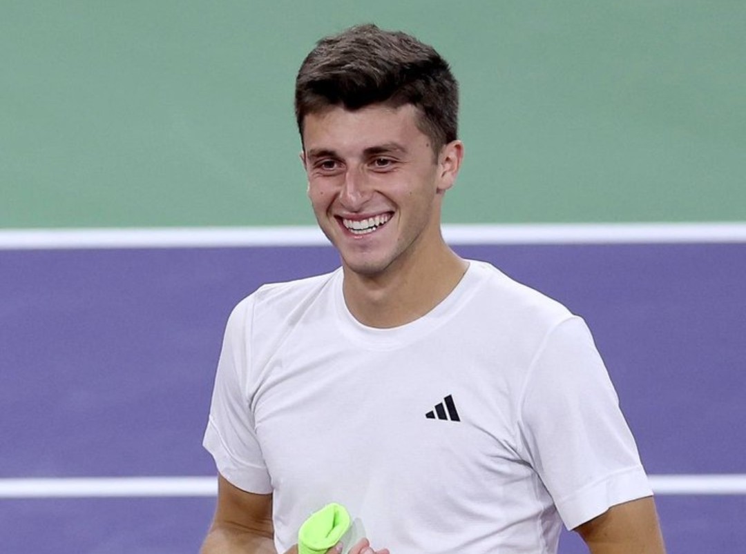 Tennis, da "perdente fortunato" a "grande vincitore": il 20enne Luca Nardi batte Novak Djokovic a Indian Wells