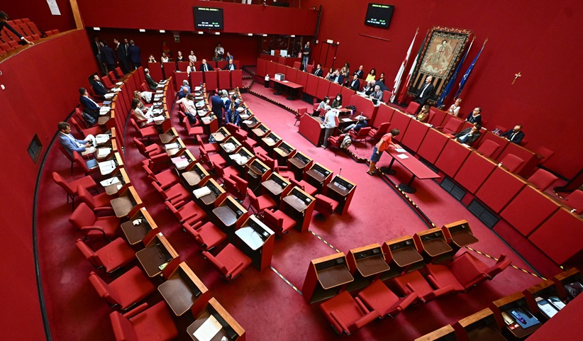 Bilancio, bagarre in Consiglio Comunale su un ordine del giorno PD per la nuova moschea