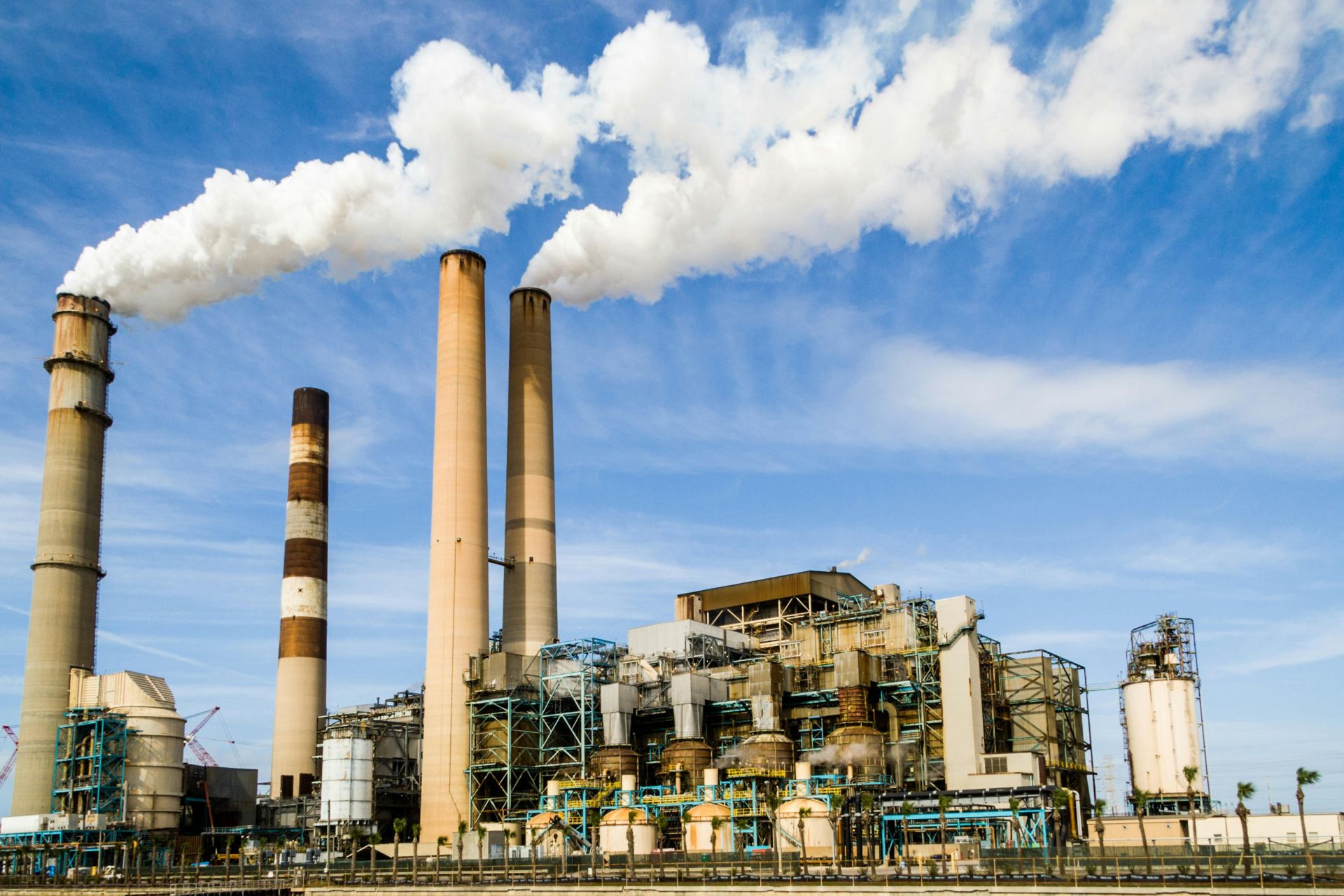 Unione Europea, arriva il Clean Industrial Deal: investimenti fino a 100 miliardi per ridurre le emissioni