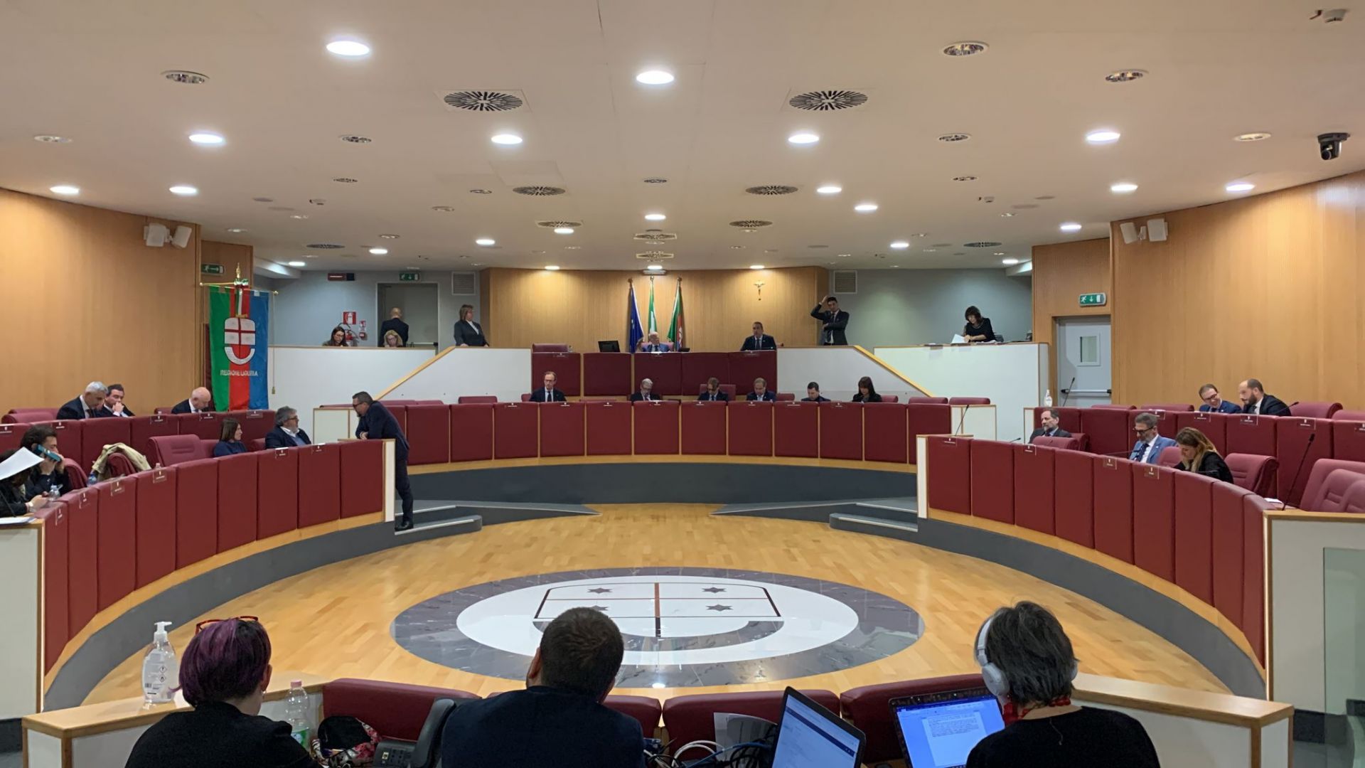 Sanità, Bucci: "Il buco è di 19,2 milioni". Le opposizioni: "Solo parole, vogliamo i documenti"