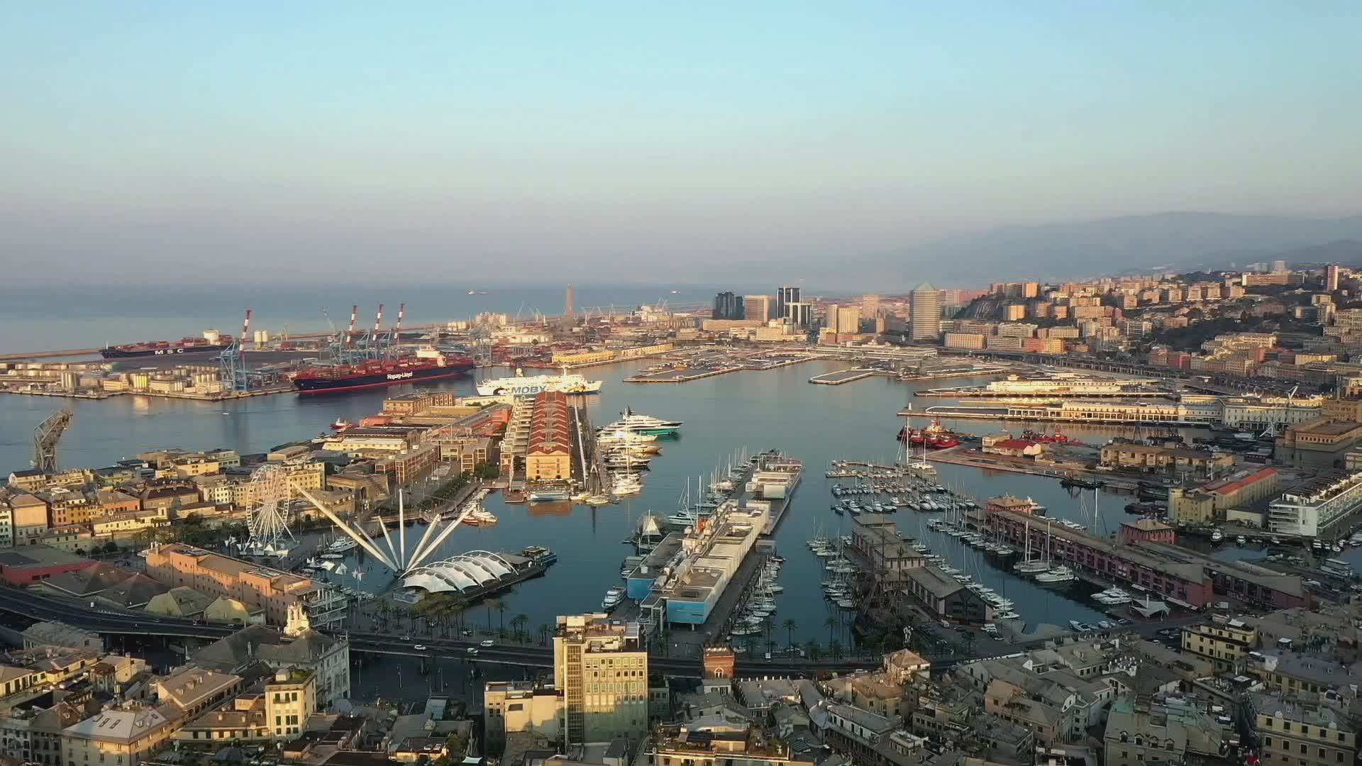 Genova, Piciocchi: "Altro che 15mila residenti in meno, la popolazione torna a crescere, basta frottole"