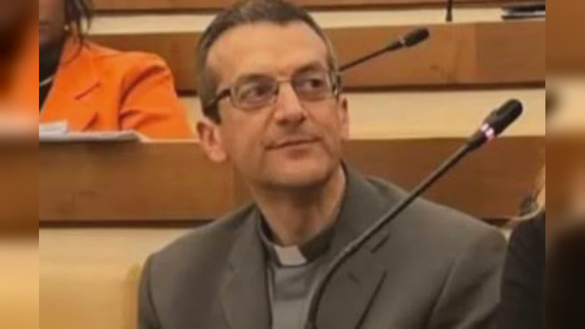 Bonassola: don Mignani, l’ex parroco vicino a Lgbtqia+, lascia la Chiesa: “Non sono più cristiano, solo 'gesuano'”
