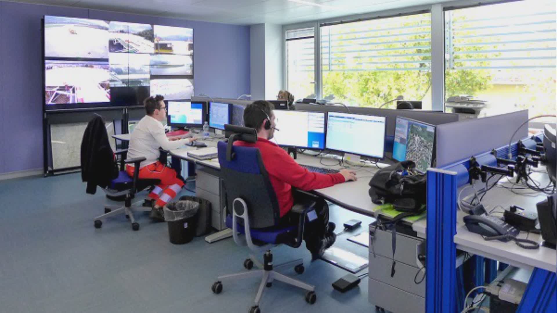 Genova, parto a distanza: Nicolò incontra Tommaso Sorgetti, operatore del 118