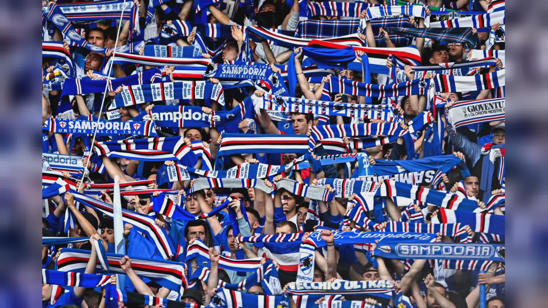 Verso Sampdoria-Salernitana, tifosi blucerchiati a raccolta davanti alla Sud due ore prima del fischio d'inizio
