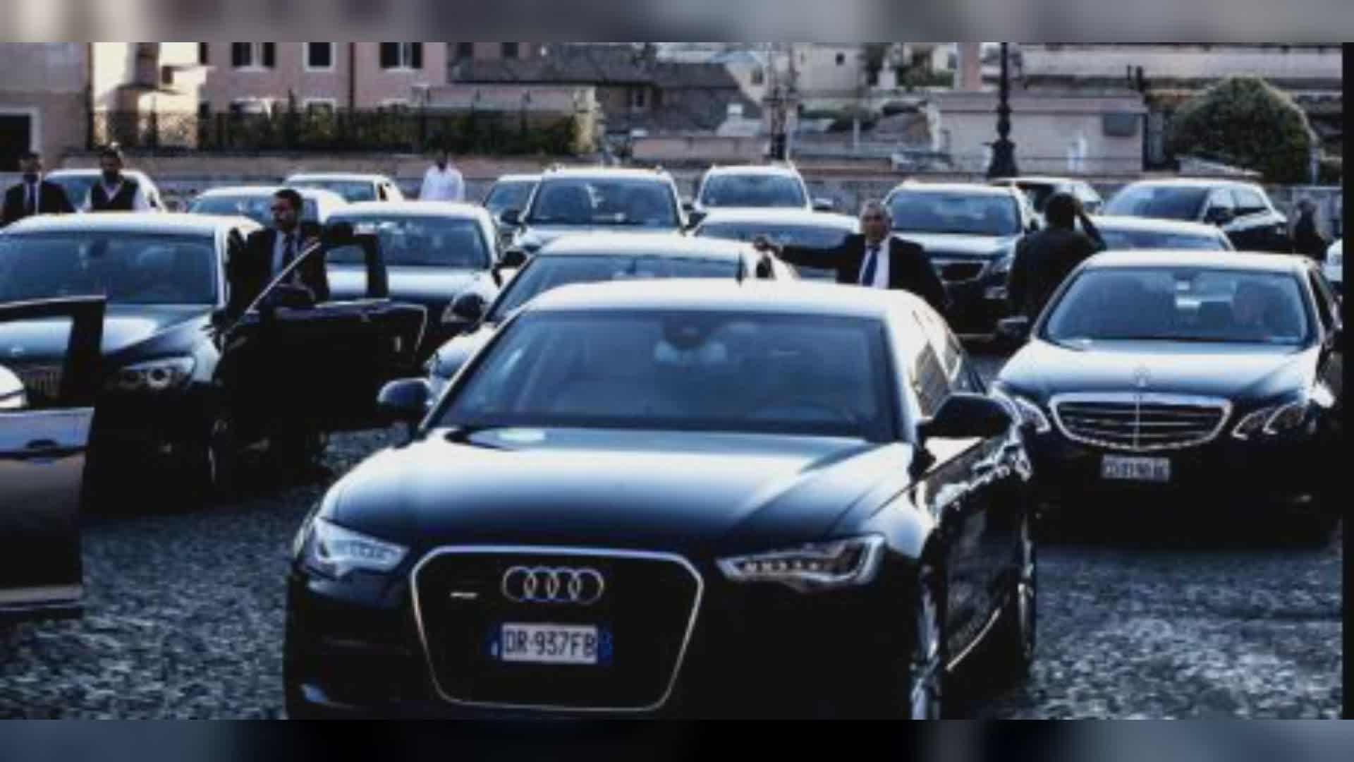 Auto, mercato in calo a luglio: -5,1%. Federauto: "Incentivi annunciati ma inefficaci"