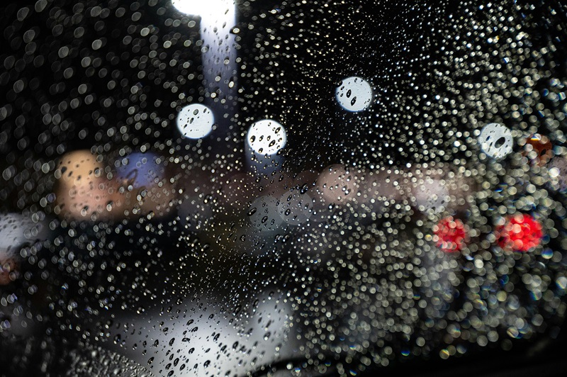 Allerta meteo in Liguria, notte serena. Arpal: "Possibili fenomeni intensi nel pomeriggio, venerdì attese forti mareggiate"