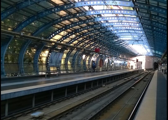 Metro Brin, stipendi in arrivo ma la protesta continua: i sindacati chiedono garanzie per lavoratori e cantieri