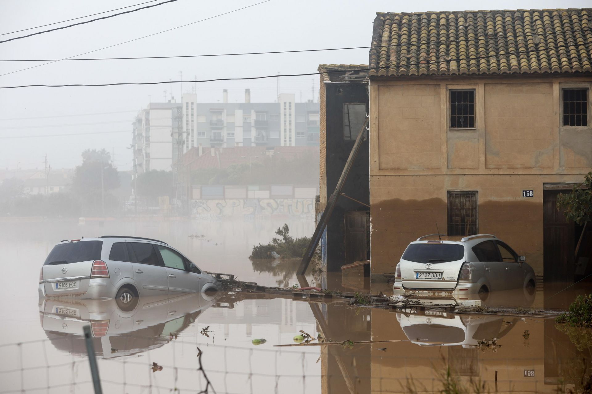 Enea avverte: "Eventi climatici estremi in aumento sulle Alpi e nel Mediterraneo entro fine secolo"