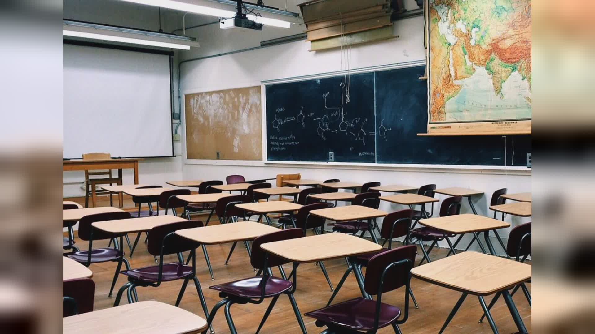 La Spezia: tensione davanti all'istituto "Chiodo". Interviene la Digos