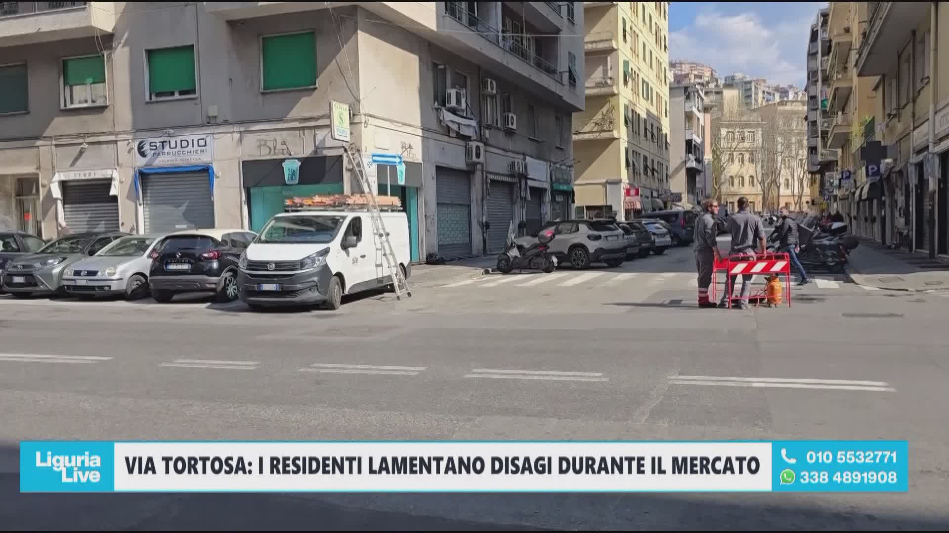 Genova, convivenza difficile tra gli abitanti di via Tortosa e il mercato