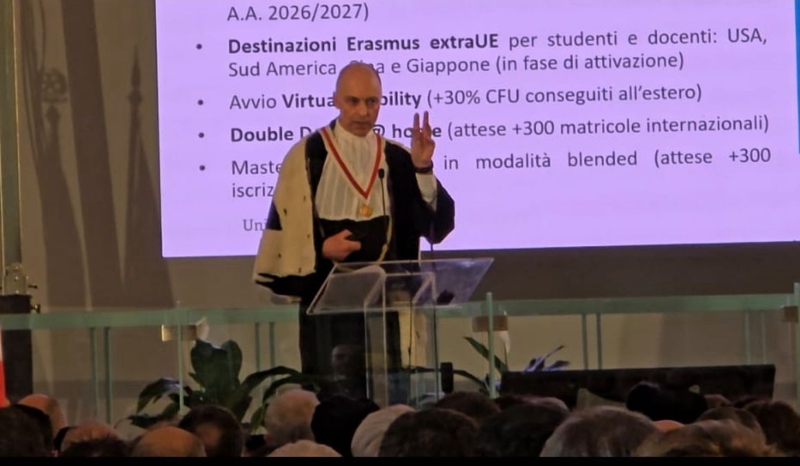Università Genova, inaugurazione anno accademico. Rettore uscente Delfino: "Sono stati anni di grandi trasformazioni"
