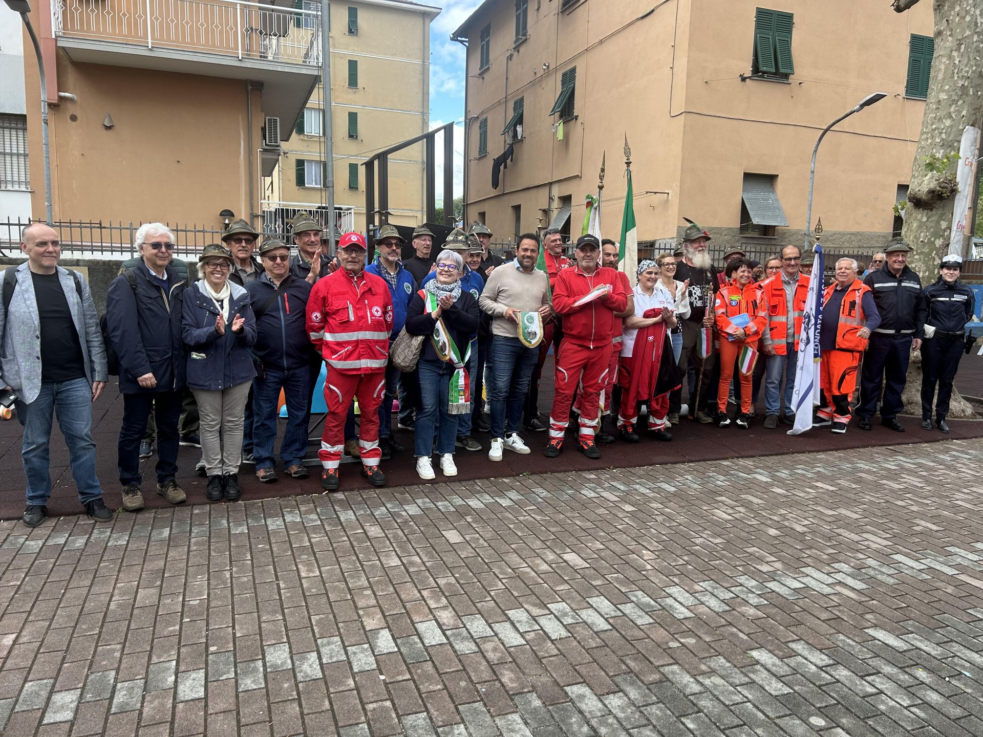 A Scignoria! la storia dell'Alpino Renzo partito da Pordenone e arrivato a Serra Riccò a piedi 