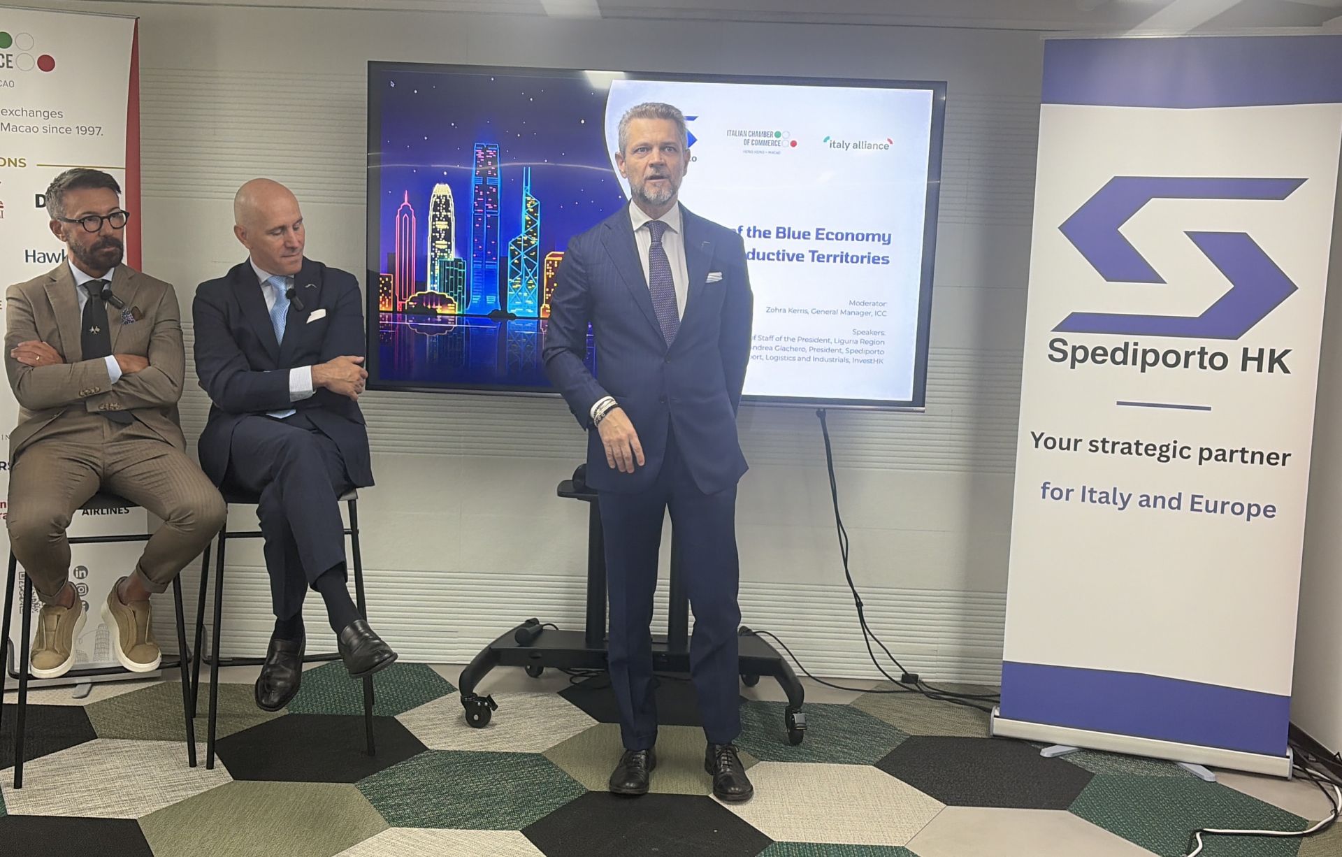 Spediporto inaugura ufficio ad Hong Kong, Botta: "L'Asia guarda con grande interesse a nuove opportunità di investimenti con il nostro Paese"