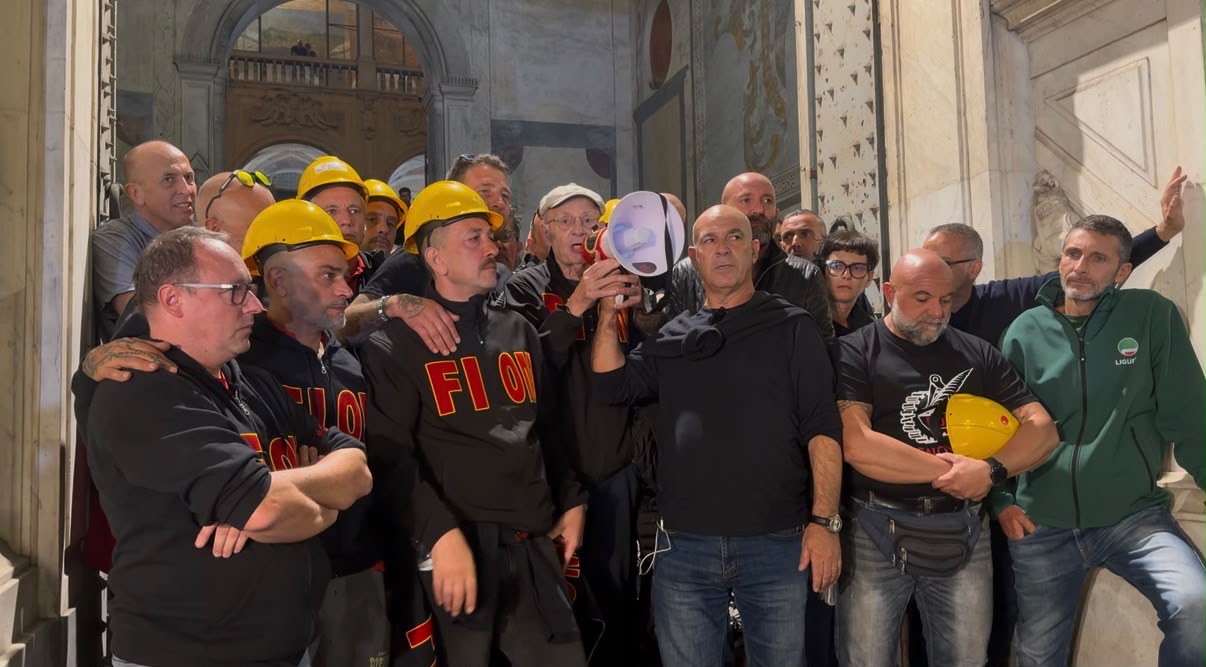 Ex Ilva, Genova non chiude e continua la produzione: garantite 35 mila tonnellate di rotoli al mese