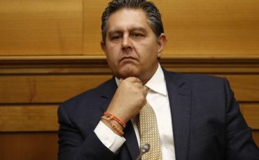 Lettera anonima a Toti: "danni" e "bombe" se non riaprirà bar e ristoranti