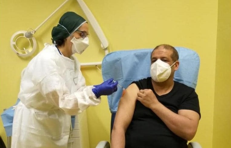 Genova, iniziate le vaccinazioni anti covid anche all'ospedale Micone