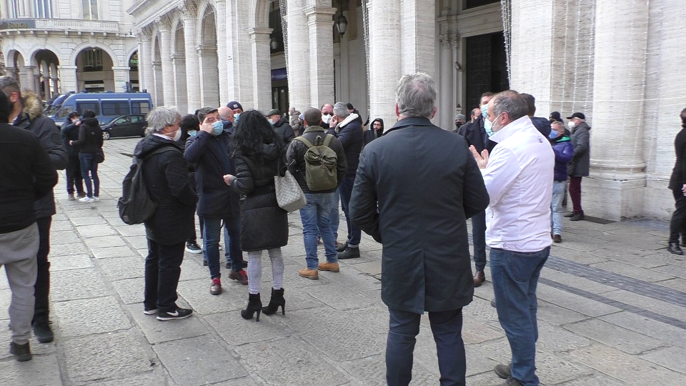 Genova, i ristoratori in piazza: "Trattati come gli untori d'Italia"
