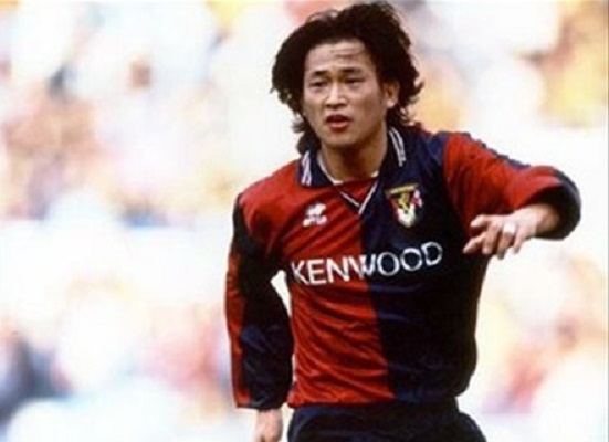 L'ex Genoa Miura da record, a 54 anni rinnova il contratto in J-League