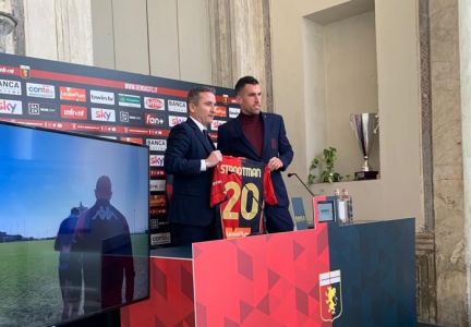 Genoa, è il giorno di Kevin Strootman: "Sono qui per dare il mio contributo"