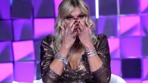 Matilde Brandi in lacrime: lasciata dal marito con un sms