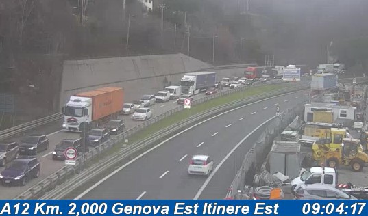 Genova, parte il cantiere sulla A12: code già dalle prime ore del mattino