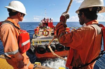 Crisi cambio di equipaggio, anche 4 aziende italiane firmano la "Neptune declaration"