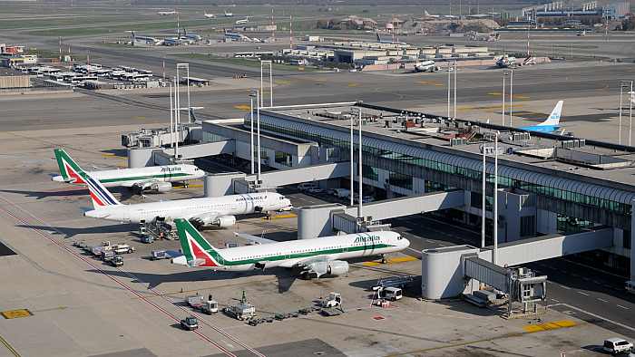 Aeroporti italiani: -72,6% di passeggeri e -23,7% di merci nel 2020