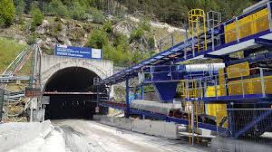 Galleria del Brennero: completato lo spostamento dei binari della ferrovia storica