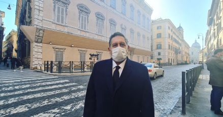 Toti a Roma per il Recovery: "Basta chiacchiere, servono regole nuove"
