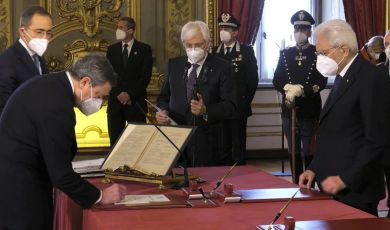Il giuramento del governo Draghi: i 23 ministri davanti al presidente Mattarella