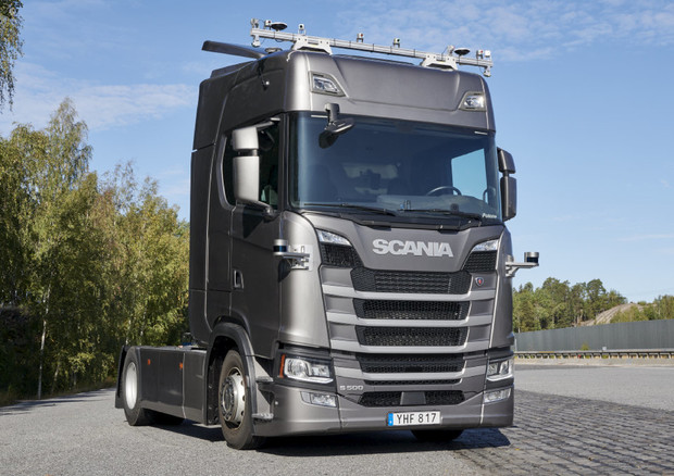 Scania ottiene il via libera per i test dei veicoli a guida autonoma