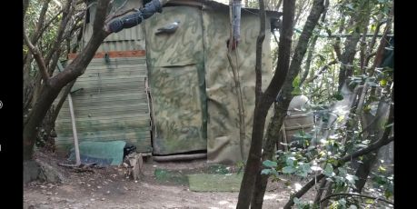 Moneglia, costruisce baracca abusiva in area protetta: 2000 euro di multa