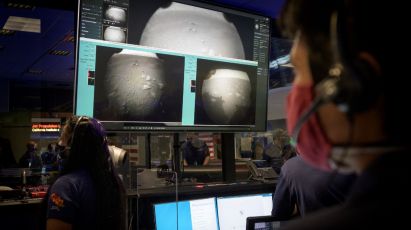 Il rover Perseverance è arrivato su Marte: il video e le prime immagini dal pianeta rosso