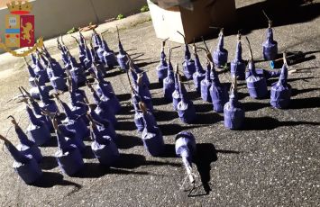 Genova, droghe e un arsenale di bombe carta: arrestato 19enne ultrà blucerchiato