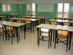 Cts: valutare stop scuole in zone rosse e oltre alcune soglie 