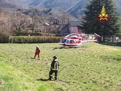Savignone, 70enne colpito da ictus: i vigili del fuoco intervengono con l'elicottero