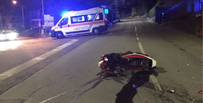 Tragedia ad Andora, frontale tra moto: due morti e un ferito grave