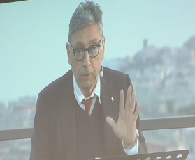 Covid Liguria: Bassetti: "Chi riesce a sognare anche in mezzo a un incubo ha una marcia in più"