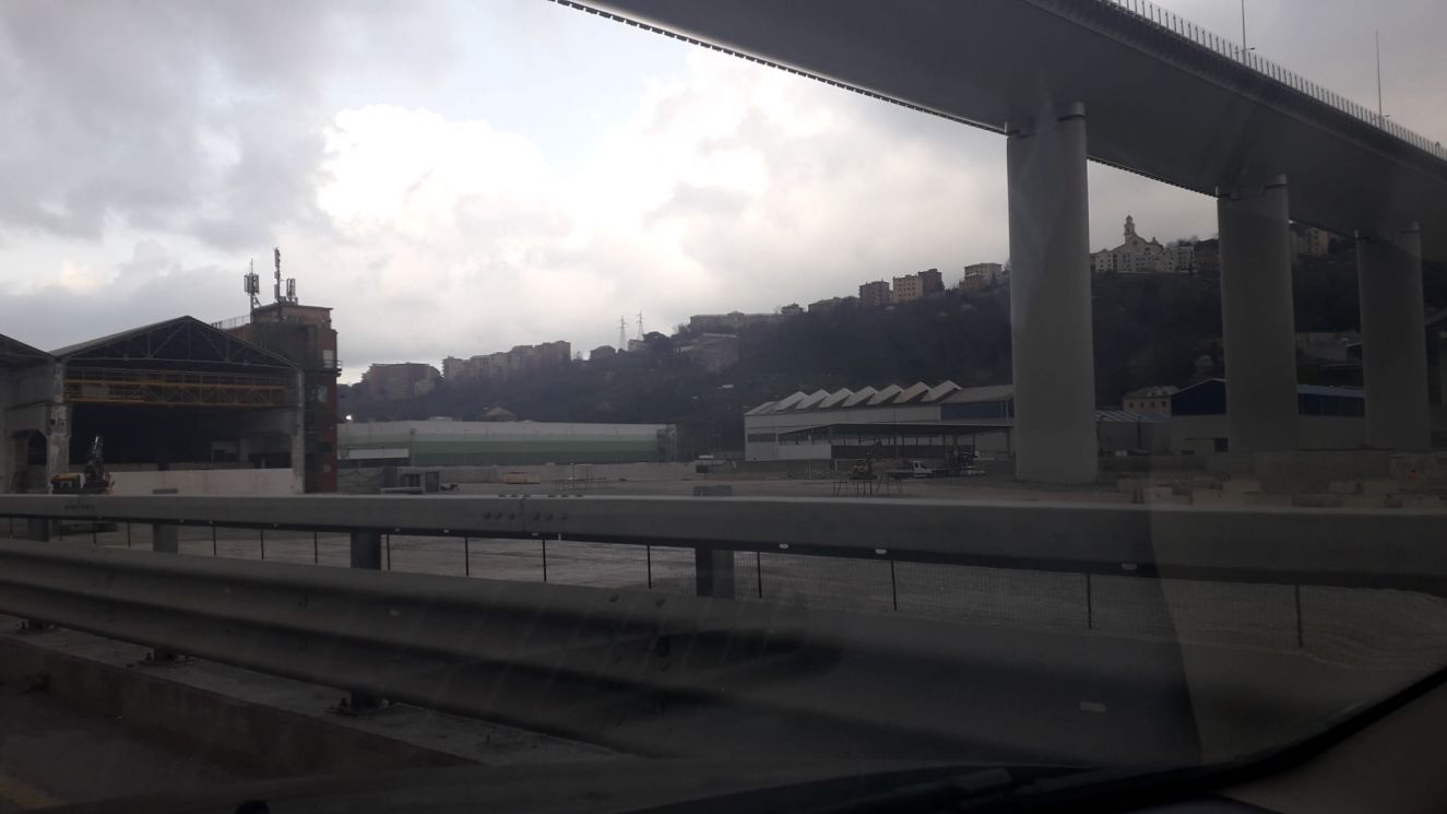 Giù il velo! Il cantiere sotto il ponte Genova San Giorgio ormai è quasi sgombro