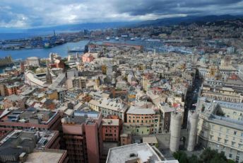 Liguria, il Covid colpisce il settore immobiliare: calo di 2.014 compravendite