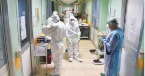 Coronavirus, 108 mila morti in più in un anno: il dato più alto dal dopoguerra